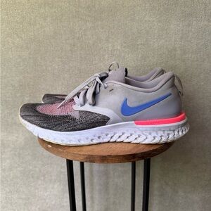 Nike Women’s Odyssey FlyKnit React 2 Purple/Gray Shoes Size 9.5